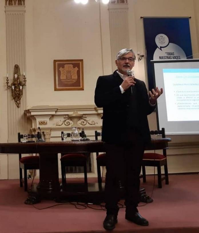 Capacitan Legisladores