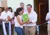 El gobernador entregó viviendas e inauguró 20 km de ripio en Colonia Pando