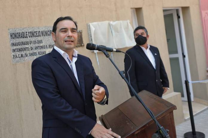 f6e8066b294a3d6cc7e17988c7eb6a4b8788258f