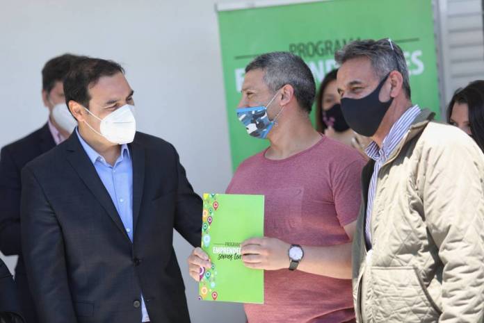 b1ff3b4f9a17e3d9aa83ec24362d0041cd2619c5