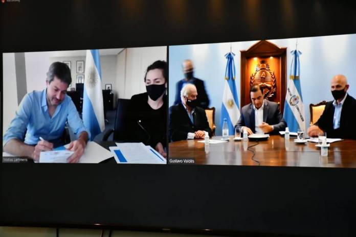 b4341ef43400e3af874faa5cd0eec20a158fe343