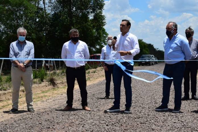 71f38dccb45fec0e8269bf7f593a49e37229efd2