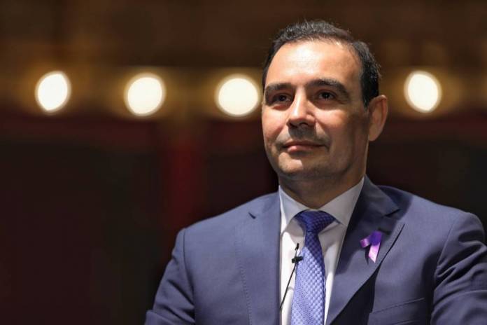 9cb52d8cf921df7713b5cf9099b72270b323e25e