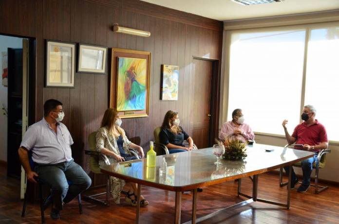 69ef6783bae71987a08fdb8acf571c7ad3e14de8