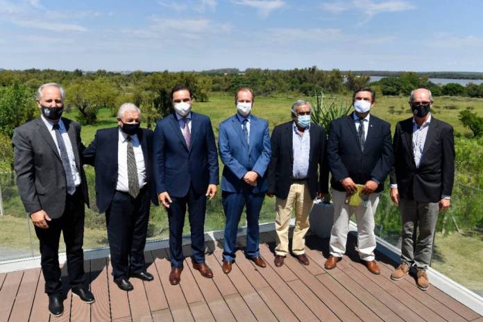 e7dff558a1c6ae4f5c6ecd39502135767bb708a7