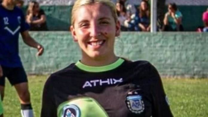 62e839d89b263_905_510!