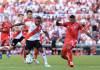 Opaco estreno de River, que no supo aguantar la ventaja y Argentinos igualó