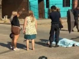 Motociclista murió tras chocar un auto