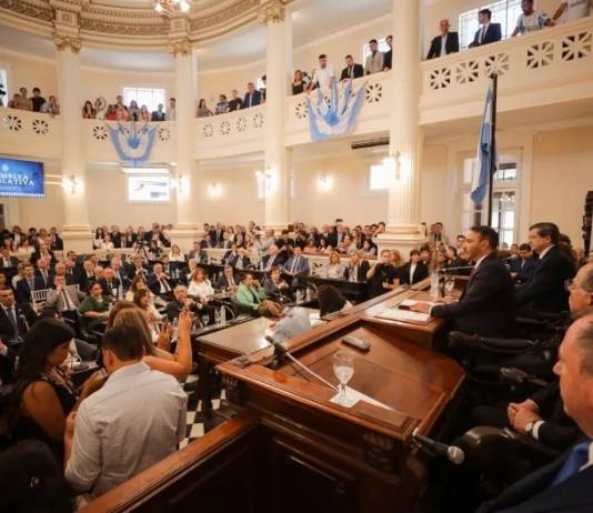 J.P. Valdés: acelerar el desarrollo y defender la autonomía de la provincia