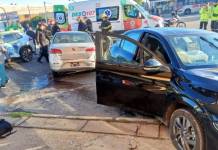 Un conductor ebrio ignoró el semáforo y estuvo a punto de causar un choque fatal